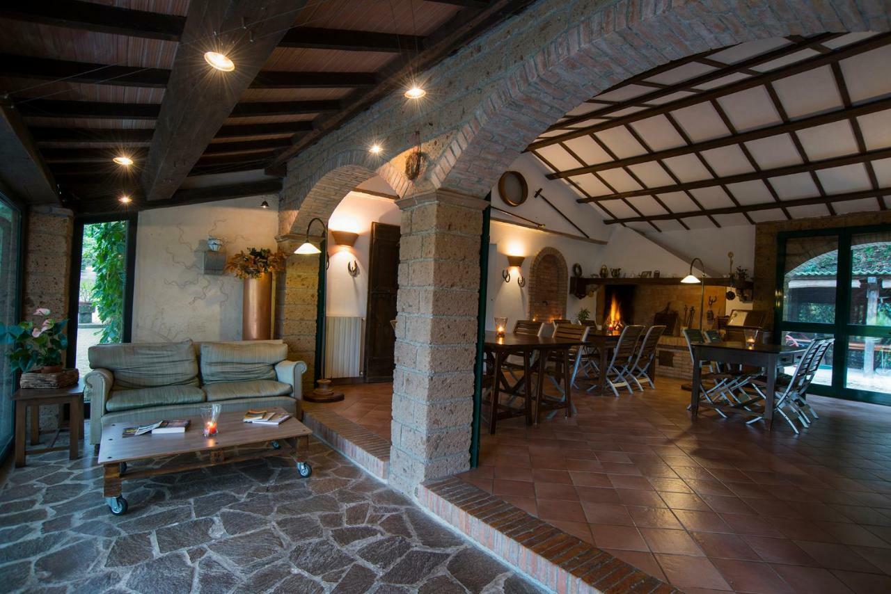 Castello Di Proceno Albergo Diffuso In Dimora D'Epoca Exterior photo